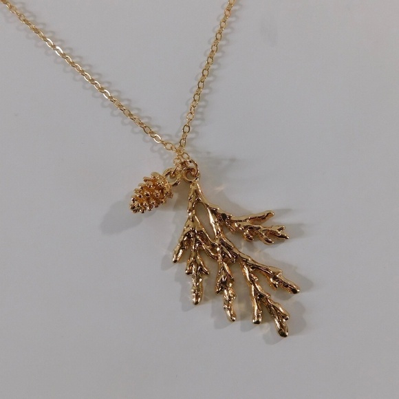 NEW! Gold Pinecone Pine Bough Pendant Necklace Nature Outdoors Trees Evergreen - Picture 1 of 9